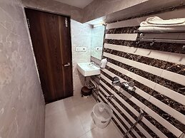 Hotel Alka Residency