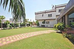 Classic 7 Hotel & Restaurant