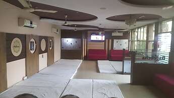 Classic 7 Hotel & Restaurant