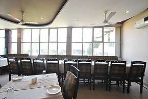 Classic 7 Hotel & Restaurant