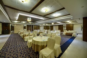 Ramee Grand Hotel and Spa, Pune