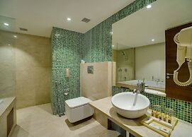 Ramee Grand Hotel and Spa, Pune