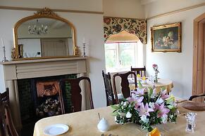 Pickmere Country House
