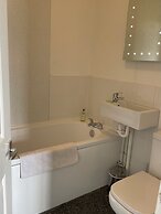 Pickmere Country House