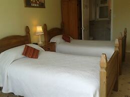 Groeslon Ty Mawr B&B