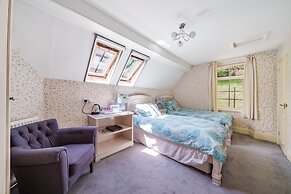 Ingleside Guest House