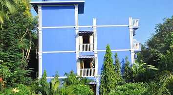 Mayflower Beach Resort