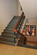 Mayflower Beach Resort