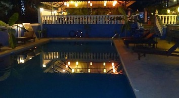 Mayflower Beach Resort