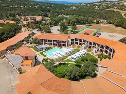 Felix Hotels – Residence Hotel Costa Serena