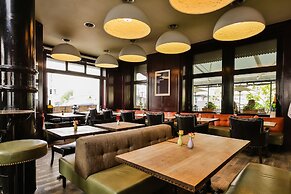 Boutique & Art Hotel Helvetia