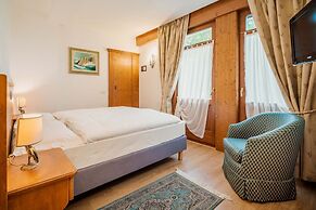 Franceschi Park Hotel