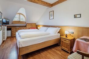 Franceschi Park Hotel