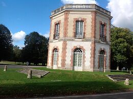 The Originals Access, Hôtel La Dousseine