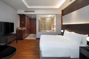 The Grand Fourwings Convention Hotel