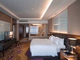 The Grand Fourwings Convention Hotel