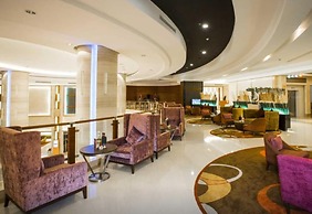 The Grand Fourwings Convention Hotel