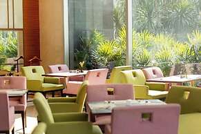 The Grand Fourwings Convention Hotel