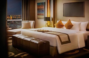 The Grand Fourwings Convention Hotel