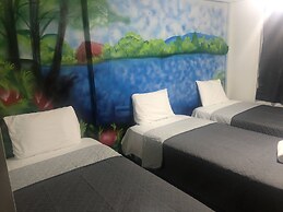 Best Time Inn Hotel - Car Rental