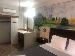 Best Time Inn Hotel - Car Rental