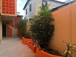 Best Time Inn Hotel - Car Rental