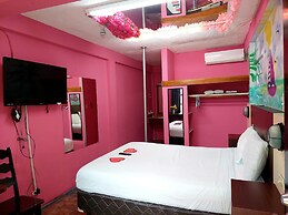 Best Time Inn Hotel - Car Rental