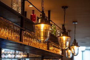 The Bold Hotel, BW Signature Collection