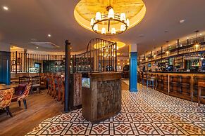 The Bold Hotel, BW Signature Collection