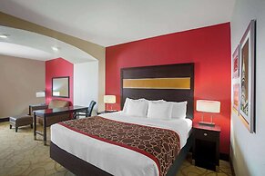 La Quinta Inn & Suites by Wyndham Pearsall