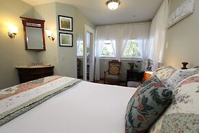 Kelley & Young Wine Garden Inn