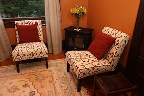 Kelley & Young Wine Garden Inn