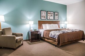 Sleep Inn & Suites Center