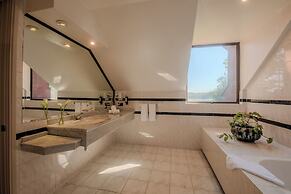 Hotel Puerta del Sur