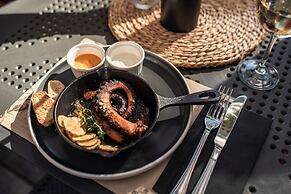 Hotel Puerta del Sur