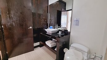 Habitat Suites Hotel