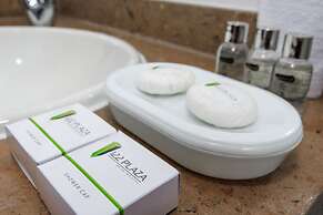 122 Plaza Apartahotel