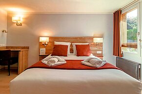 Brit Hotel Confort Pau Lons