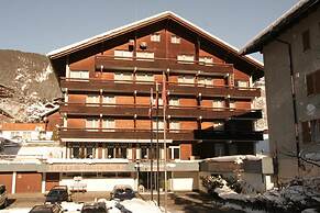 Residence Hotel & Apartments