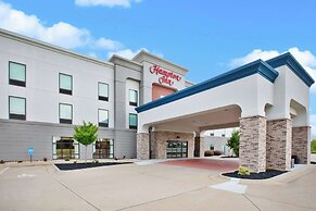 Hampton Inn Clinton, IA