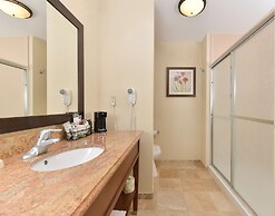 Hampton Inn Clinton, IA