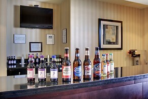 Cobblestone Inn & Suites - Carrington