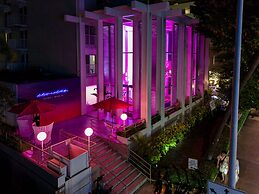 Shoreline Hotel Waikiki