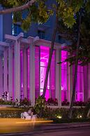 Shoreline Hotel Waikiki