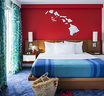 Shoreline Hotel Waikiki