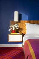 Shoreline Hotel Waikiki