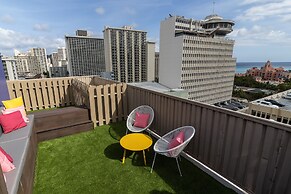 Shoreline Hotel Waikiki