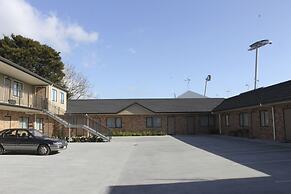 Arena Court Motel