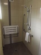Arena Court Motel