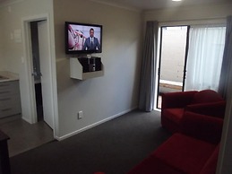 Arena Court Motel
